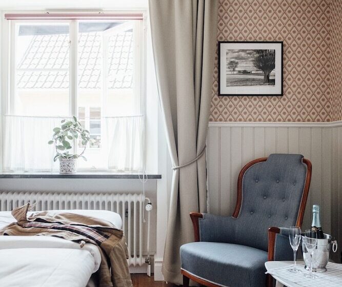 Stf Kivikstrand Badhotell