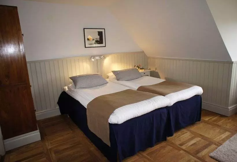 Stf Kivikstrand Badhotell