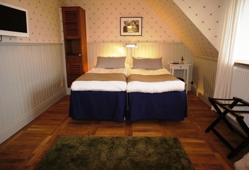 Stf Kivikstrand Badhotell