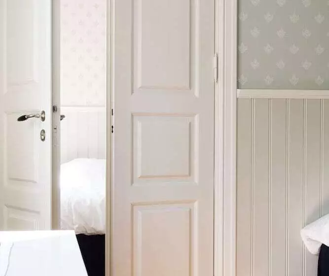 Stf Kivikstrand Badhotell