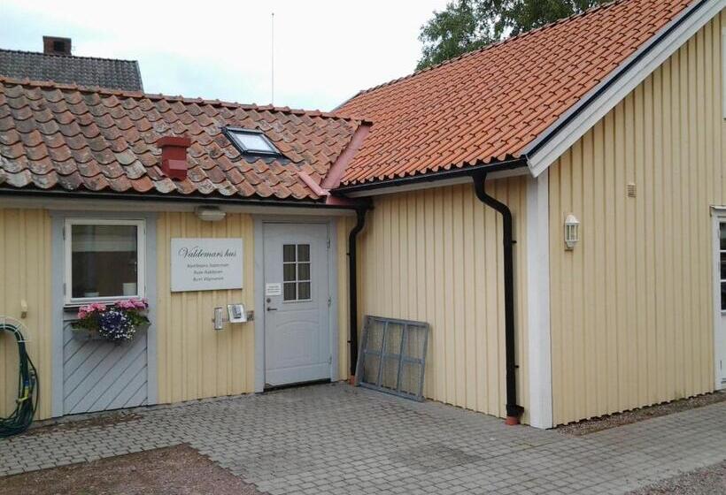 Vadstena Vandrarhem Hostel