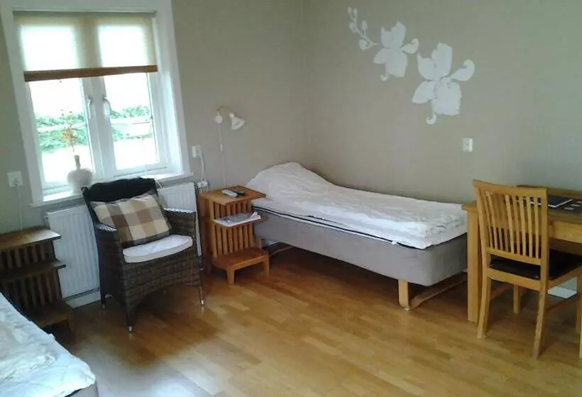 Vadstena Vandrarhem Hostel