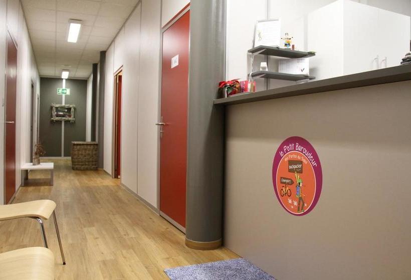 הוסטל Backpacker Le Petit Baroudeur