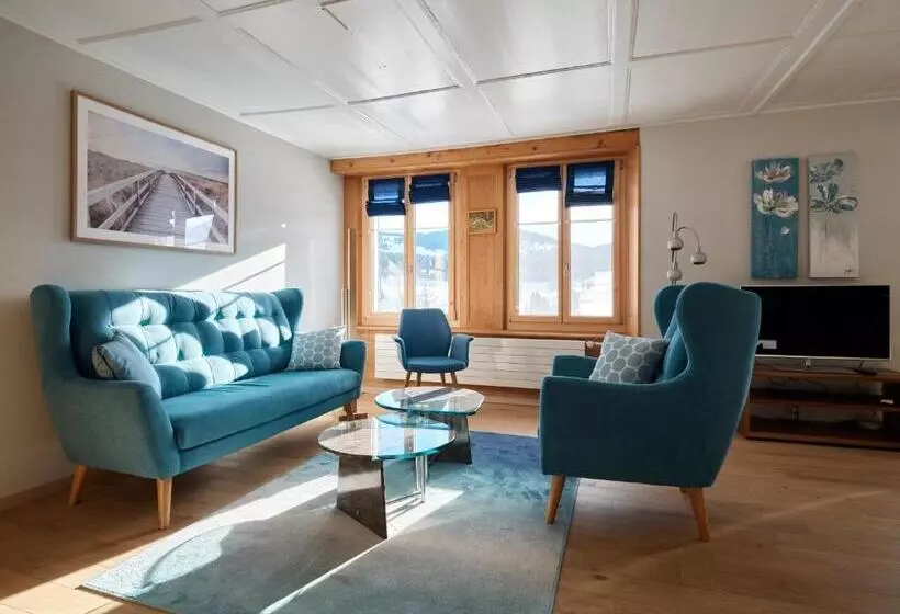 تختخواب و صبحانه Jurabelle