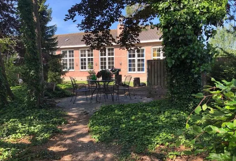 Aamiaismajoitus (B&B) Knechtshuis