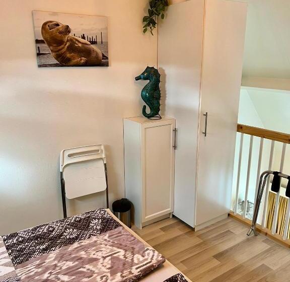 تختخواب و صبحانه Thuis Op Texel