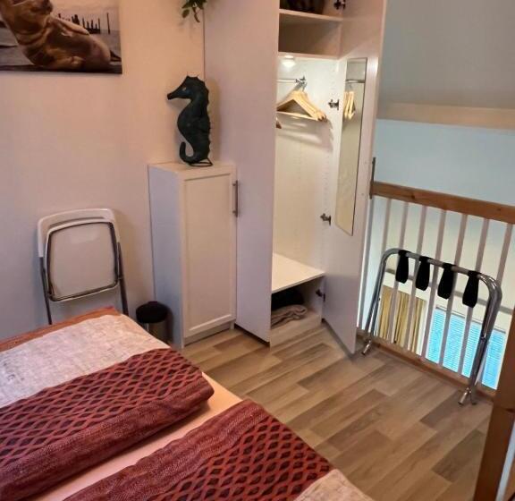 تختخواب و صبحانه Thuis Op Texel