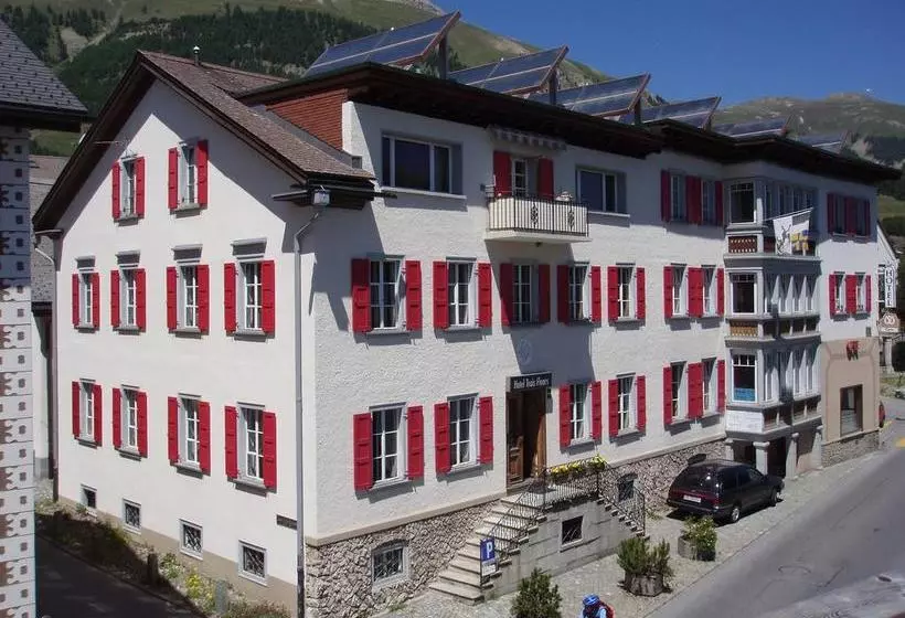 تختخواب و صبحانه Trais Fluors