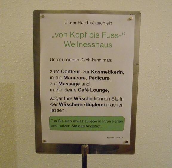 تختخواب و صبحانه Trais Fluors