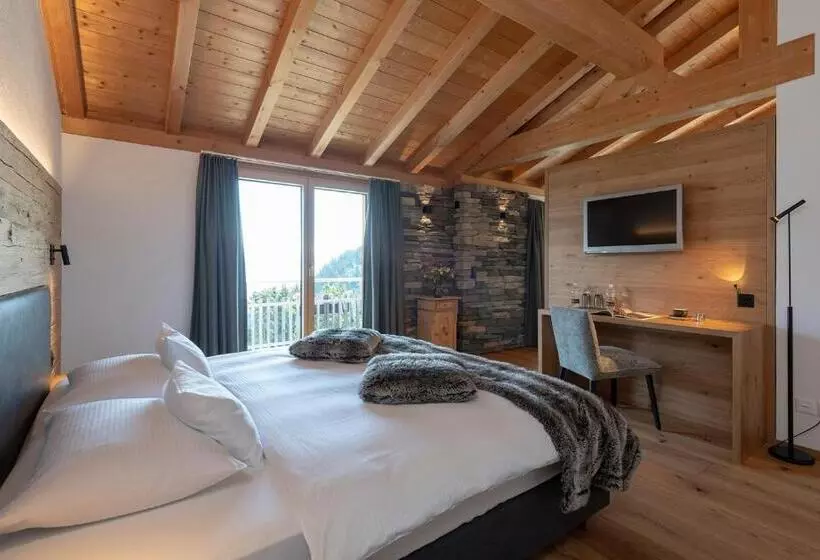 Berghotel Tgantieni