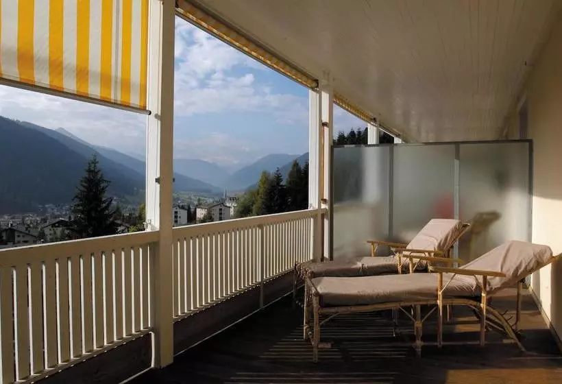 Davos Youth Hostel