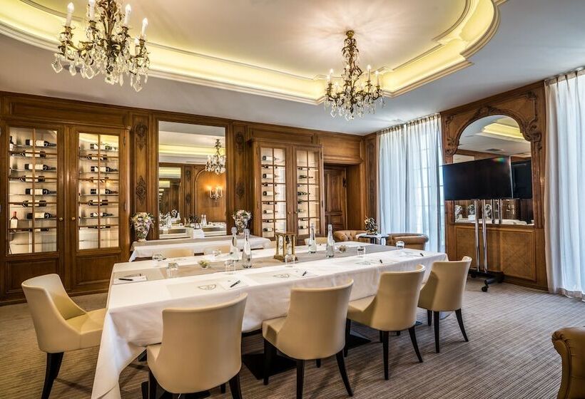 בית מלון כפרי Chateau De Bonmont