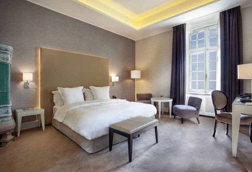 בית מלון כפרי Chateau De Bonmont