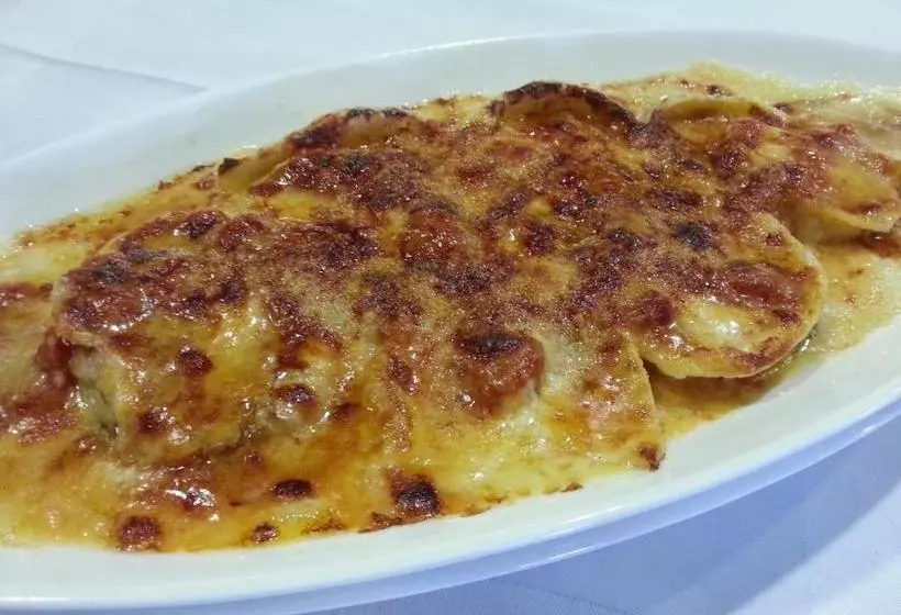 ホテル Chavalatsch