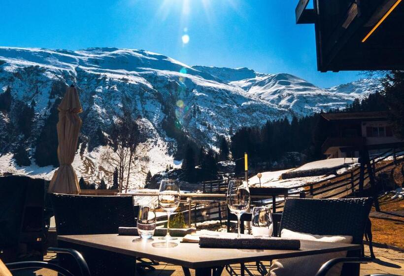 فندق Cresta Sedrun