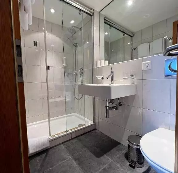 Hotell Cresta Sedrun