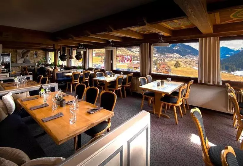 Hotell Cresta Sedrun