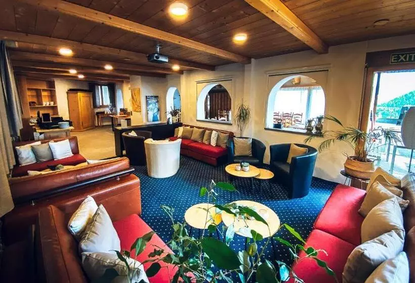 Hotell Cresta Sedrun