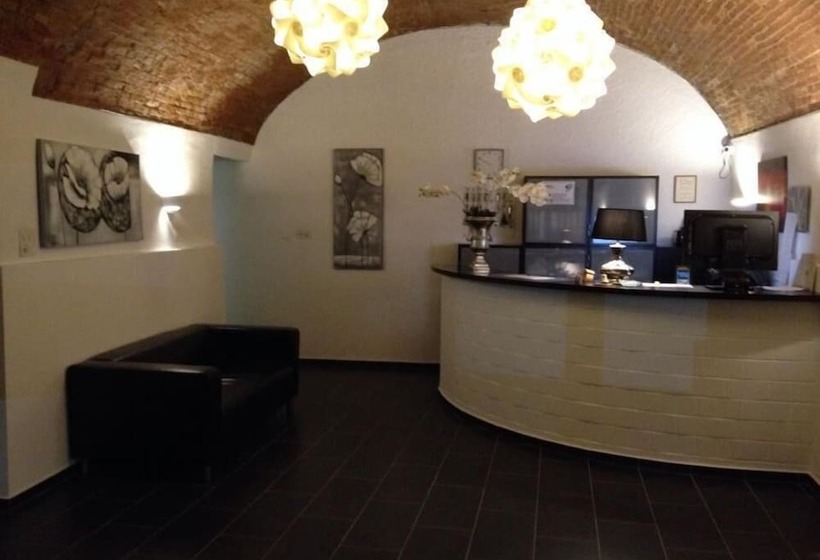 酒店 Garni Battello