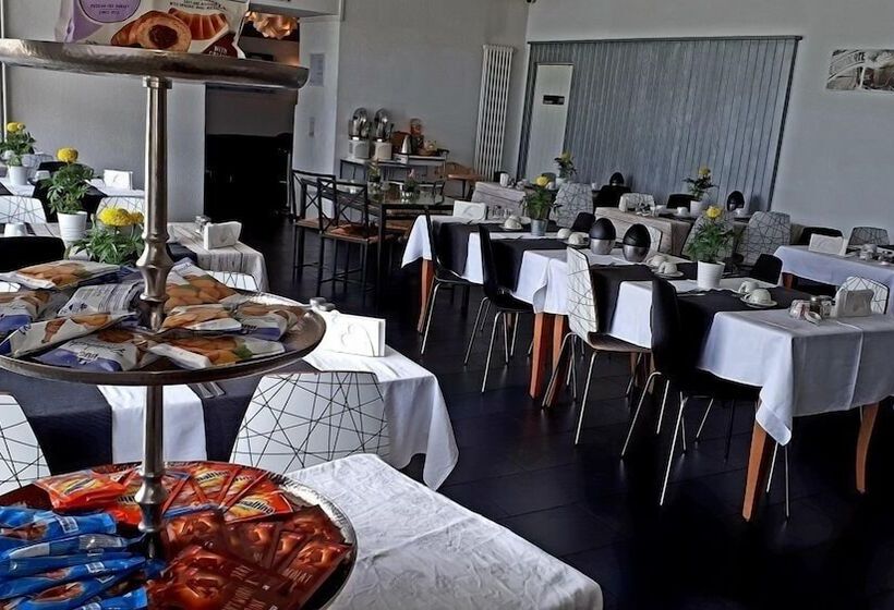 酒店 Garni Battello