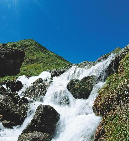 هتل Garni Muttler Alpinresort & Spa