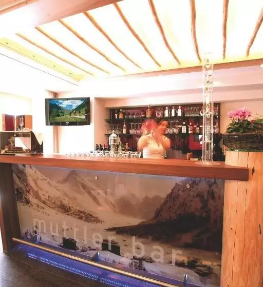 ホテル Garni Muttler Alpinresort & Spa