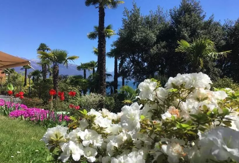 Hotelli Garni Rivabella Au Lac