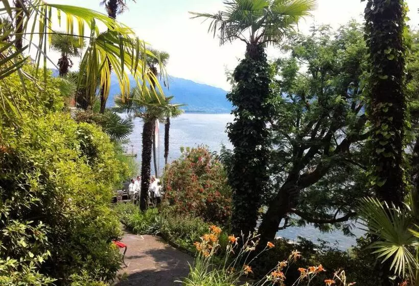 Hotelli Garni Rivabella Au Lac