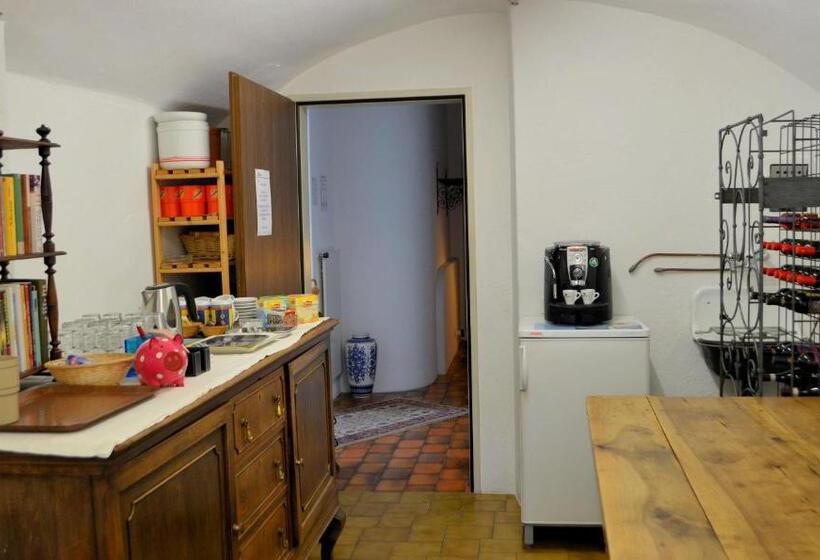 Otel Garni Rivabella Au Lac