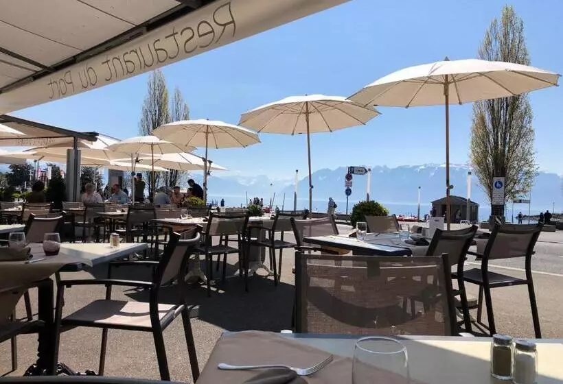 ホテル Hôtel Du Port