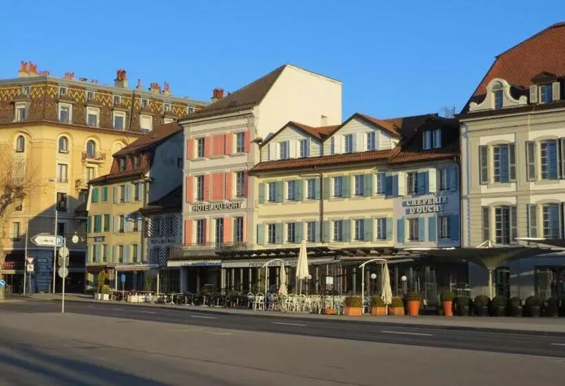 ホテル Hôtel Du Port