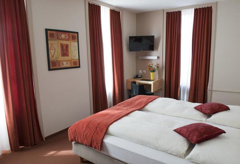 فندق Hôtel Le Funi De Cossonay