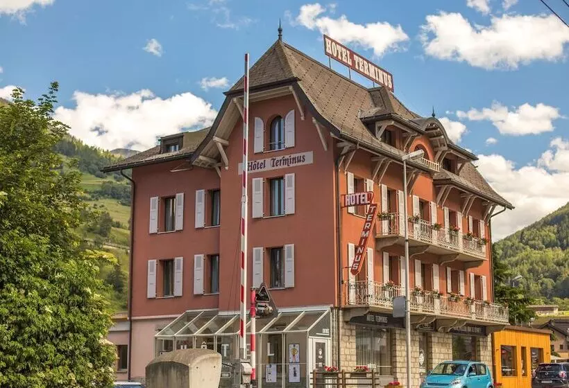 ホテル Hôtel Terminus