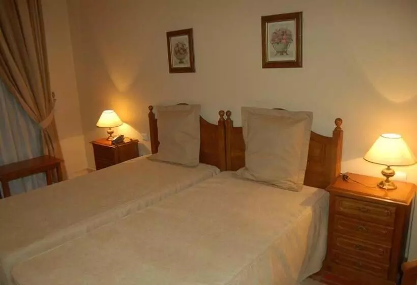 Hotelli Jardim