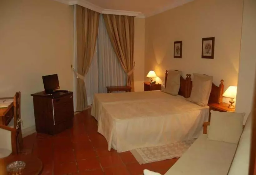 Hotelli Jardim
