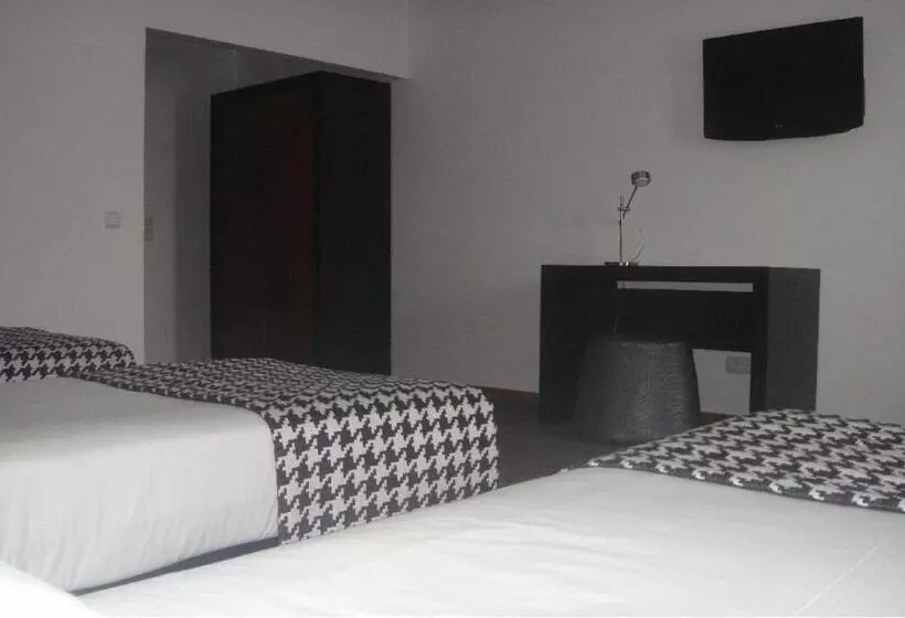 Hotelli Paredes Design