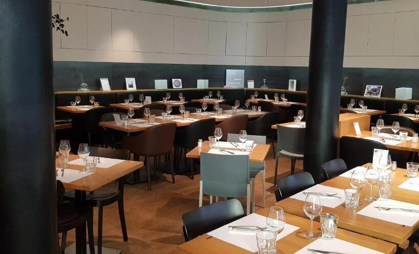 هتل Les Negociants