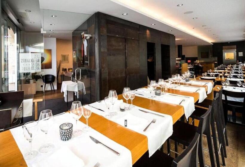 هتل Les Negociants