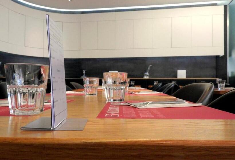 هتل Les Negociants