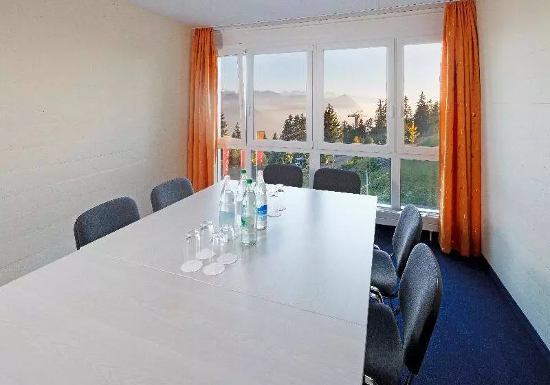 Hotelli Rigi Kaltbad Swiss Quality