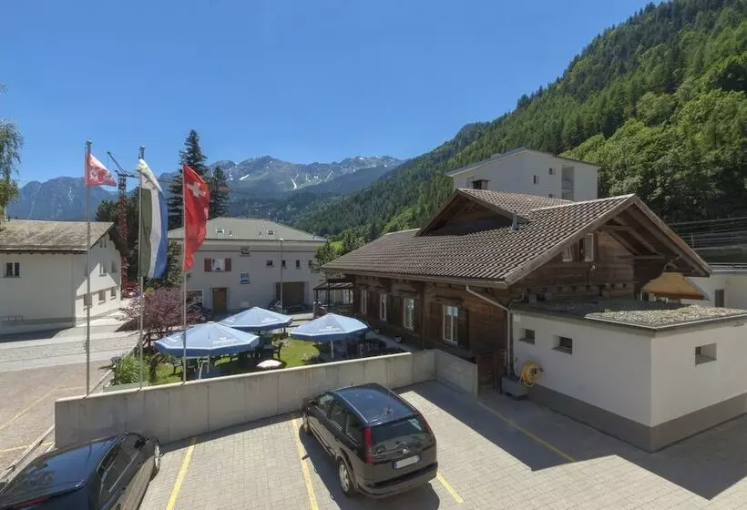 هتل Ristorante Pensione Chalet Stazione