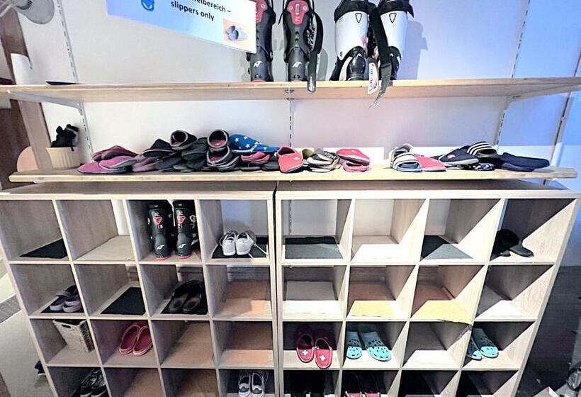 Jugendherberge Hospental