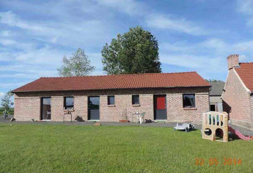 Aamiaismajoitus (B&B) La Ferme Au Bois Dormant