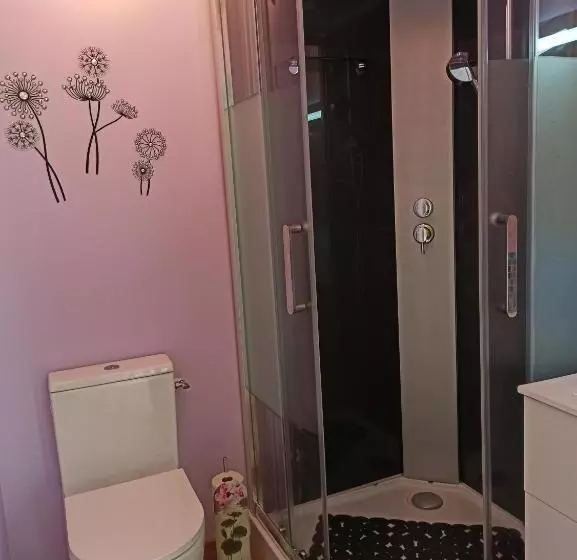 ベッドアンドブレックファースト Les Caboderies Chambre Familiale Privée Indépendante 2 Lits