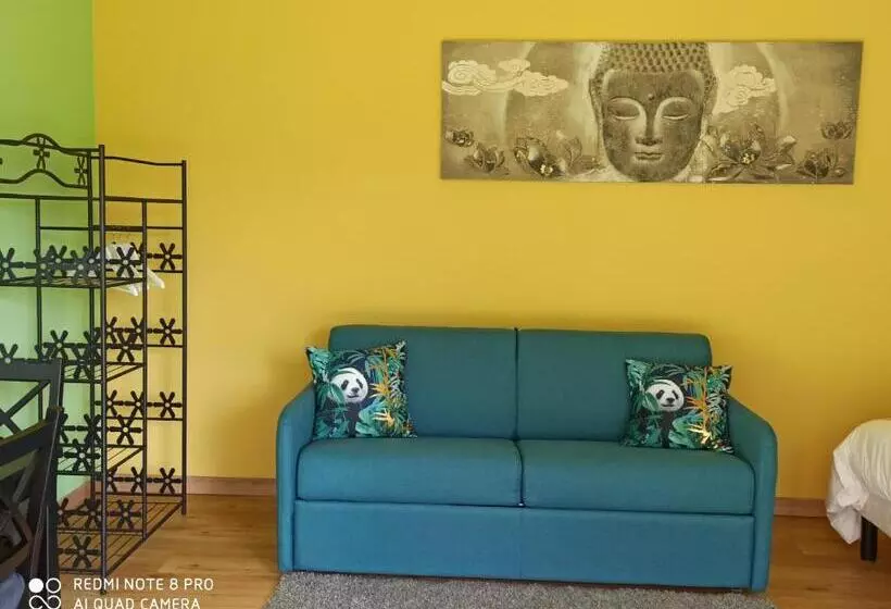 ベッドアンドブレックファースト Les Caboderies Chambre Familiale Privée Indépendante 2 Lits