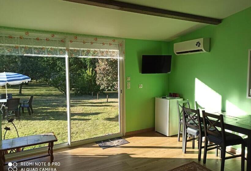 مبيت وإفطار Les Caboderies Chambre Familiale Privée Indépendante 2 Lits