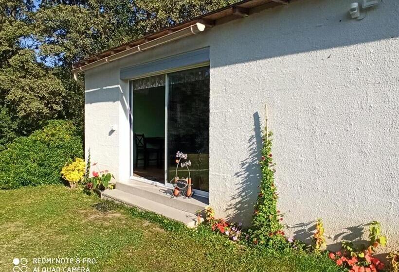 مبيت وإفطار Les Caboderies Chambre Familiale Privée Indépendante 2 Lits