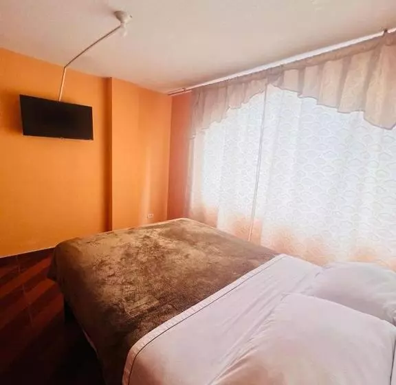 ペンション Hostal Rocafuerte