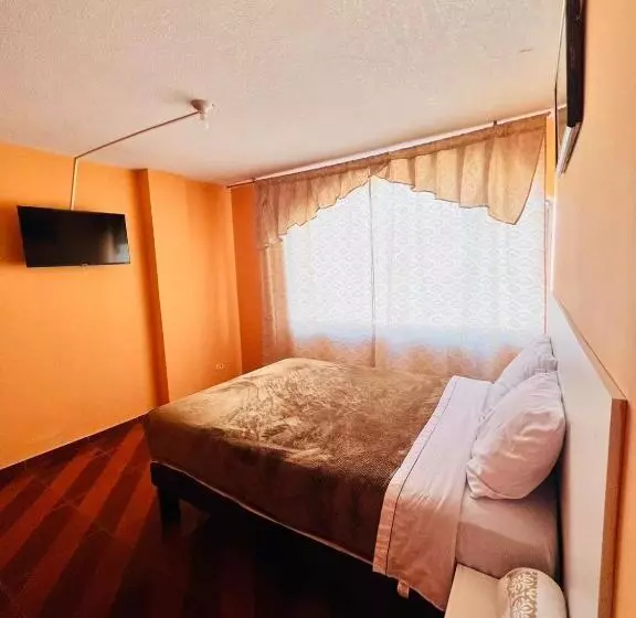 ペンション Hostal Rocafuerte