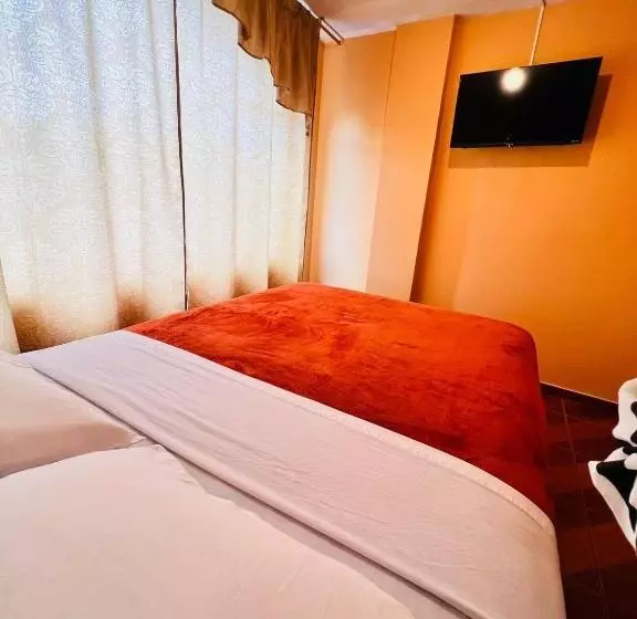 ペンション Hostal Rocafuerte